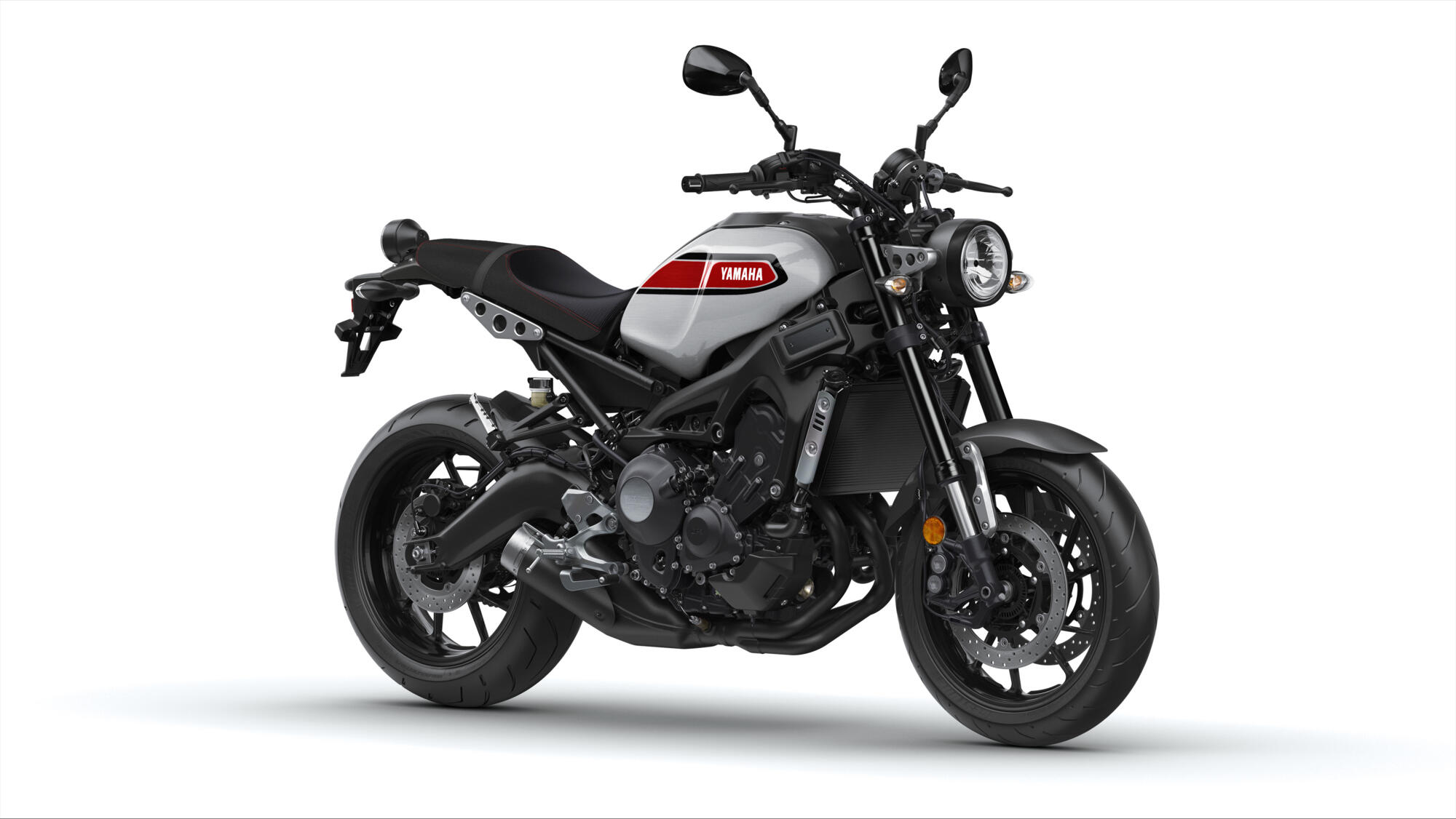 XSR 900
